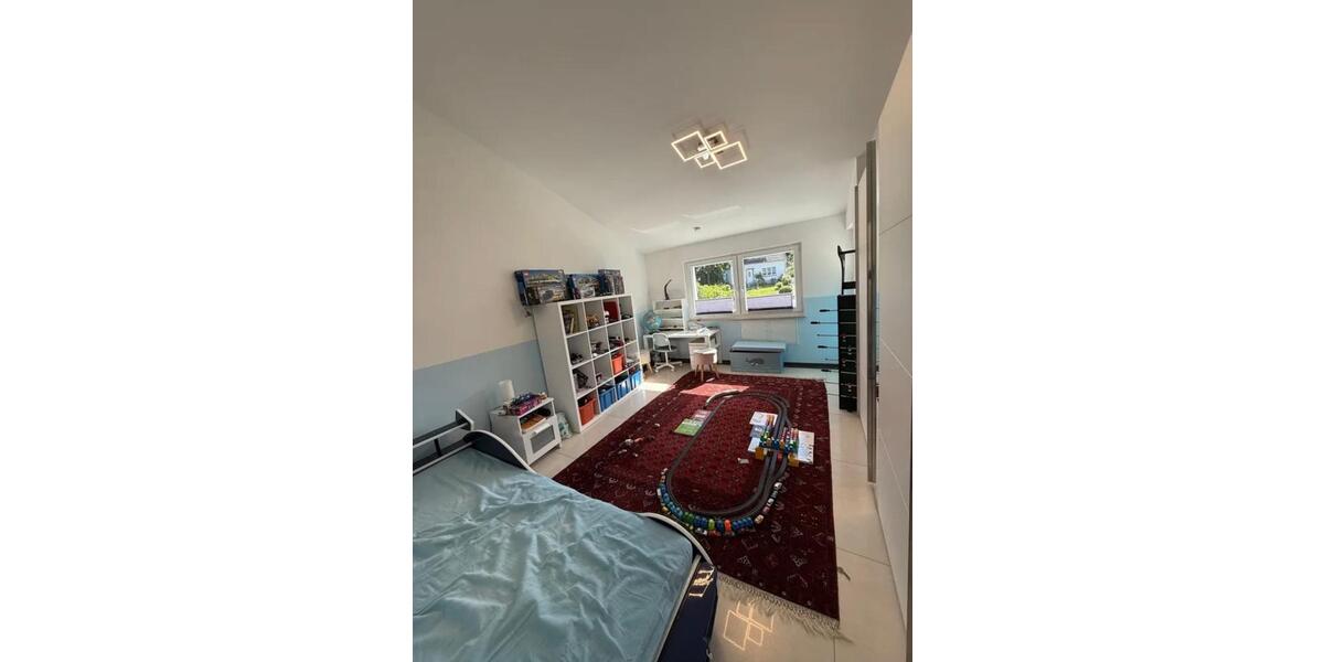 Villa Wuppertal Gemarkung Vohwinkel - 9 Zimmer, 280 m&sup2;, 1.190.000&euro; | Angebot:27151309