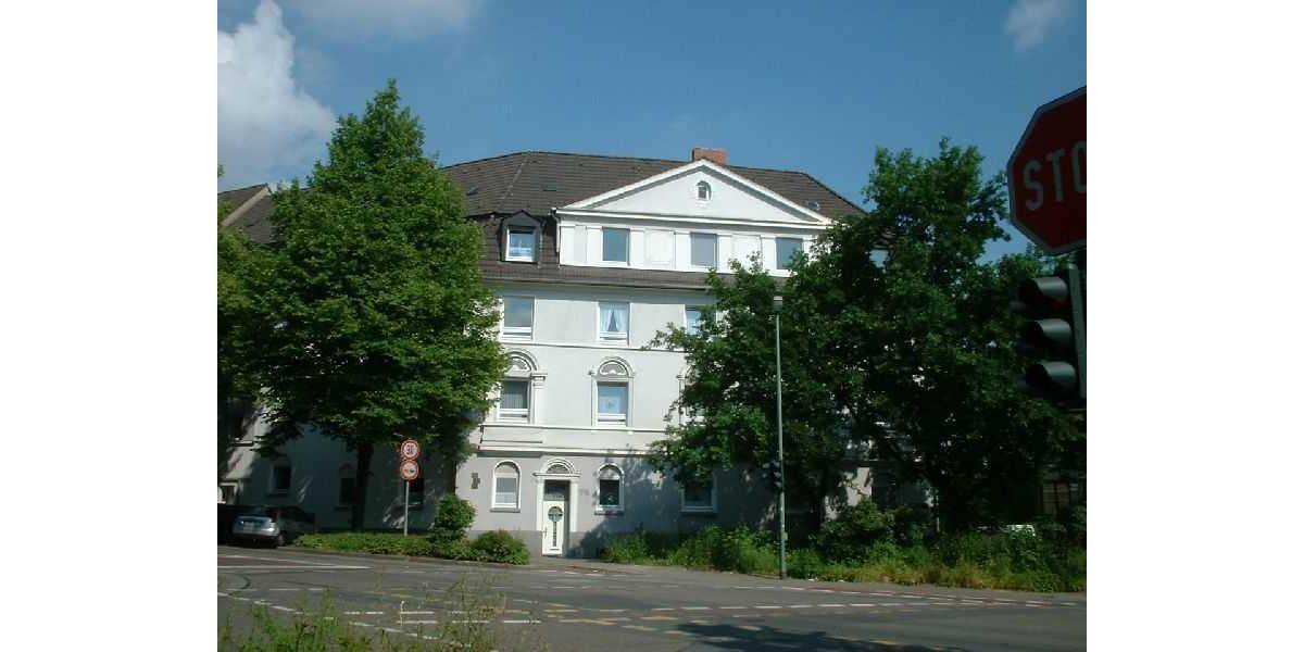 Wir renovieren für Sie bezugsfertig! Schön geschnittene 2-Zimmer 2 zimmer