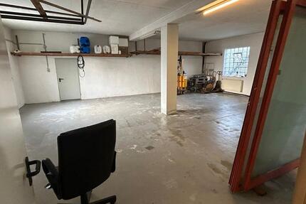 Beheizte Lagerhalle,Gewerbehalle 150m2 in Castrop-Rauxel zu vermi zimmer