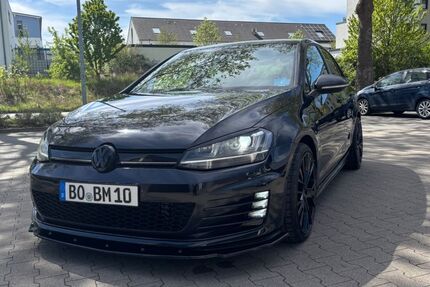 VW Golf 192.000 km 13.200 &euro; Bochum 44879
