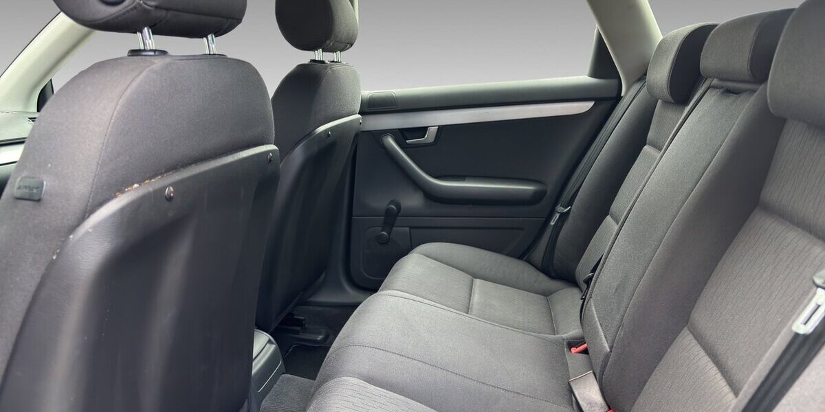 Audi A4 2,0 TDI Klima Navi Xenon 293.355 km 2.600 &euro; Wuppertal 42327
