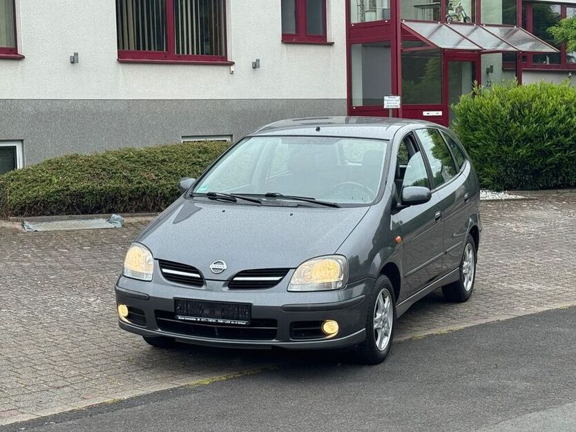 Almera Tino