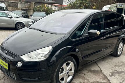 Ford S-Max 138.000 km 4.990 € Essen 45143