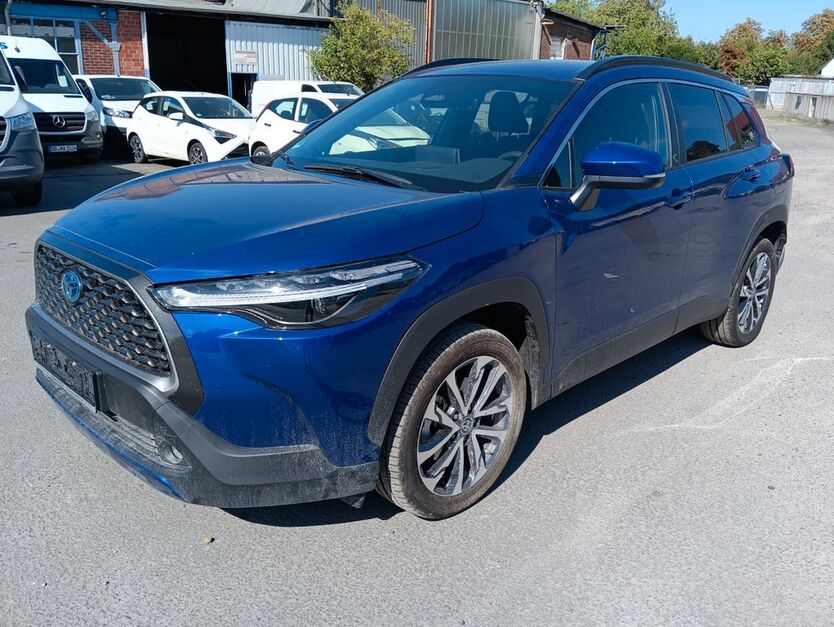 Toyota Corolla Cross 8.000 km 28.900 € Dortmund 44269