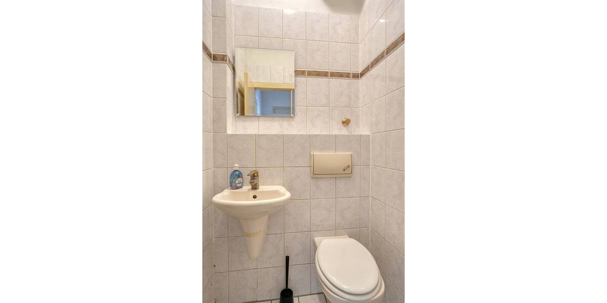 Etagenwohnung Bochum Innenstadt - 4 Zimmer, 115 m&sup2;, 279.000&euro; | Angebot:26037414