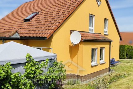 Ruhig und ländlich, Doppelhaushälfte in Diera, bei Meißen