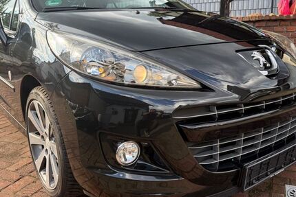Peugeot 207 82.000 km 5.999 &euro; Bottrop 46242