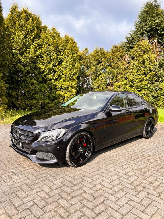 Mercedes-Benz C 250 132.000 km 21.399 € Marl 45770