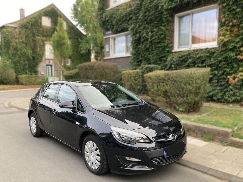 Opel Astra 70.200 km 8.499 € Essen 45149