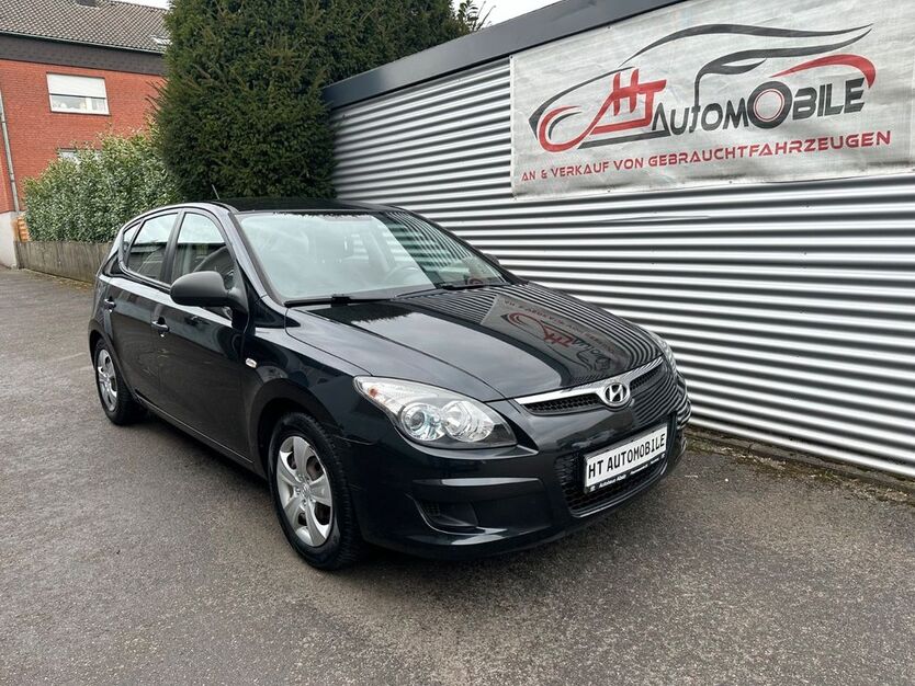 Hyundai i30 229.000 km 2.399 € Marl 45770