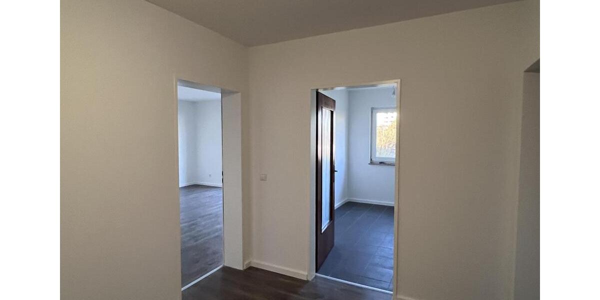 Etagenwohnung Essen Stadtbezirk IV - 3 Zimmer, 82 m&sup2;, 625&euro; | Angebot:26391511