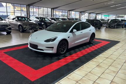 Tesla Model 3 33.197 km 28.900 &euro; Oberhausen 46047