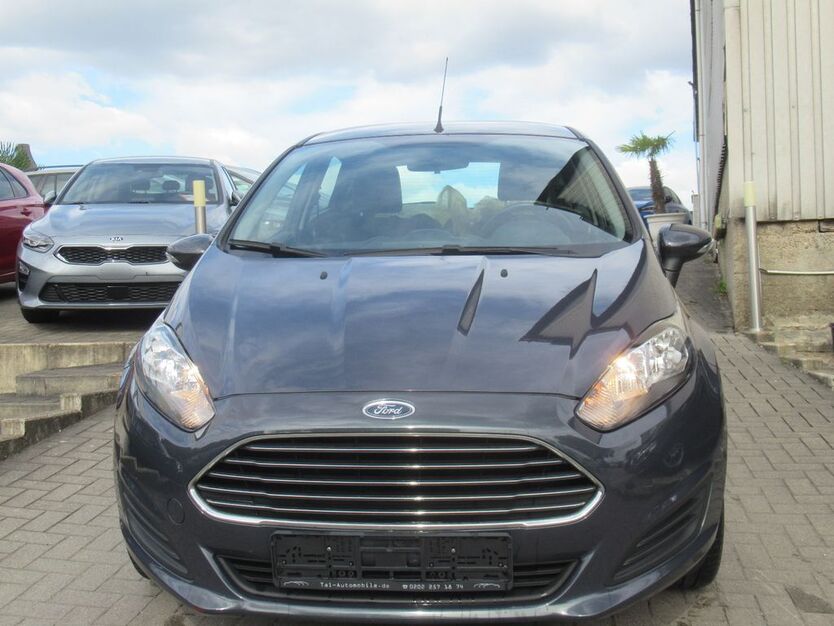 Ford Fiesta 120.121 km 5.490 € Herne 44653