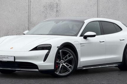 Porsche Taycan 17.022 km 82.900 € Holzwickede 59439