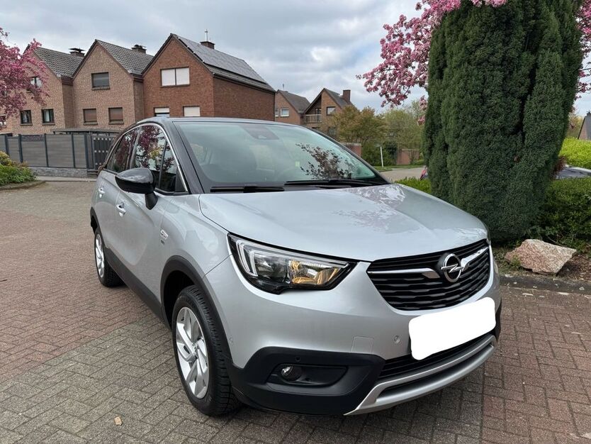 Opel Crossland (X) 15.990 km 12.900 € Bottrop 46238