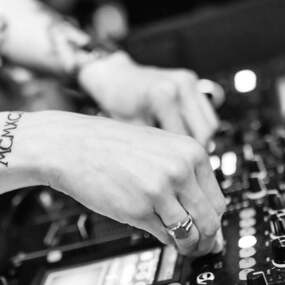 Zeitreise auf den Dancefloor: 90er & 2000er Party im Rouge Bochum 04.09.2026 Rouge Showpalast