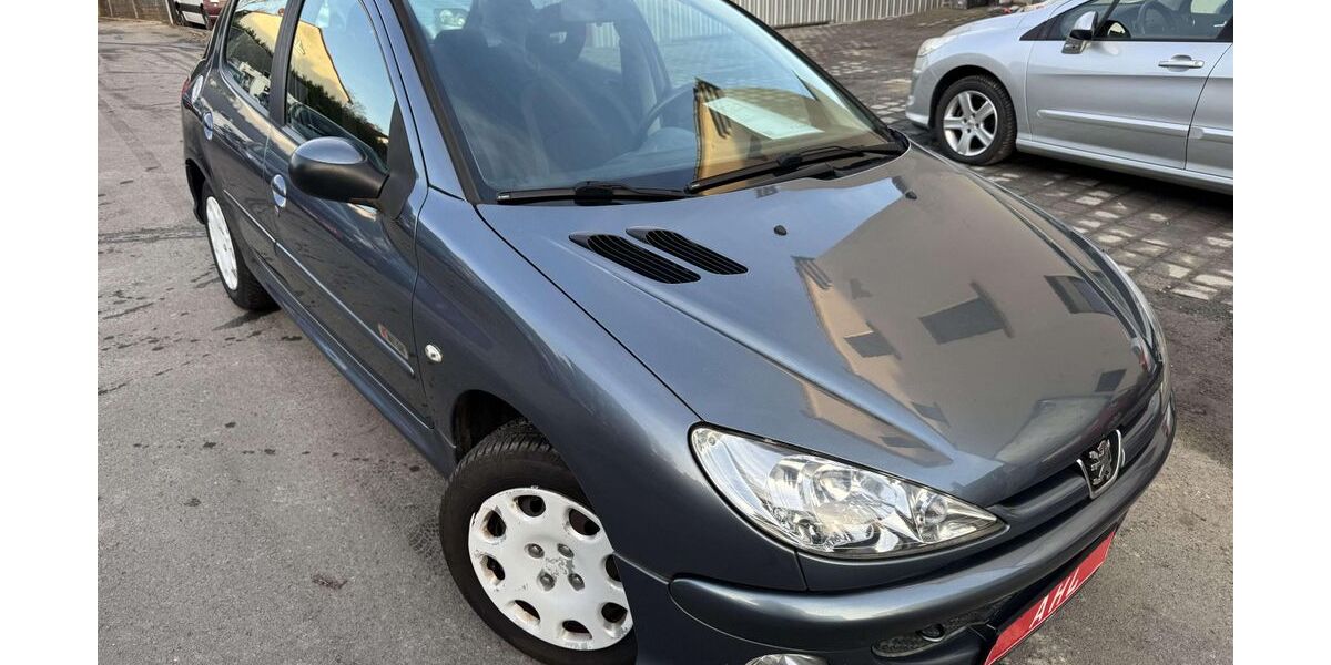 Peugeot 206 100.000 km 2.499 &euro; Dortmund 44388