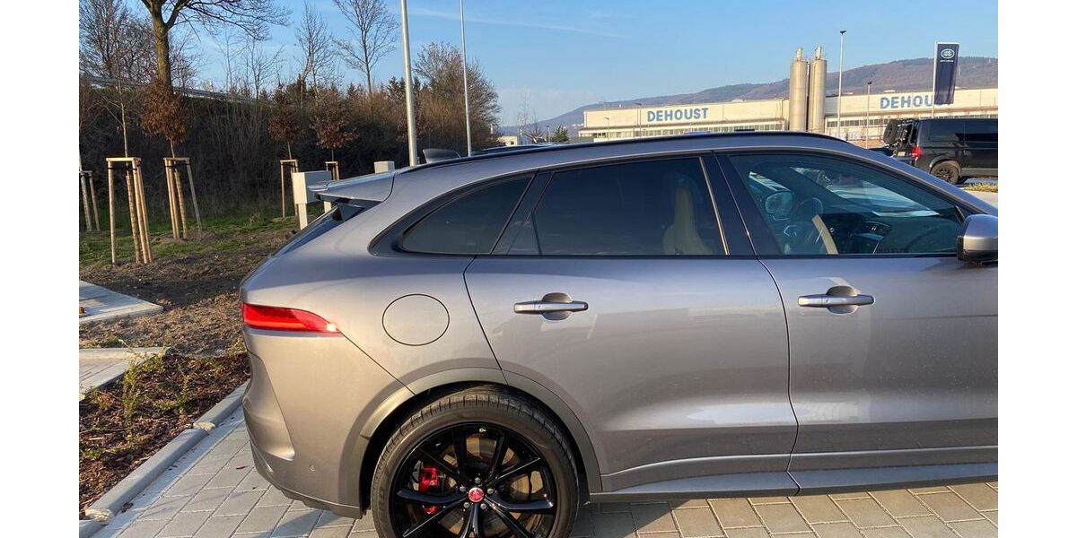 Jaguar F-Pace 80.000 km 46.400 &euro; Dortmund 44289