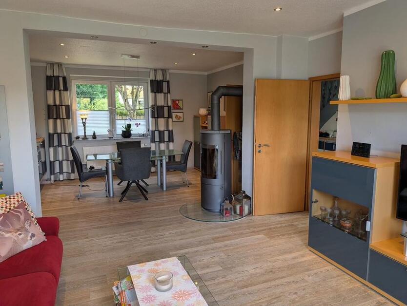 Von Privat - Sanierte Doppelhaushälfte Hagen-Hestert