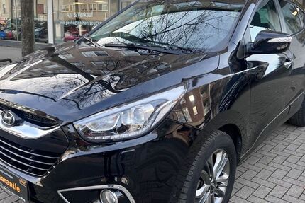 Hyundai ix35 129.000 km 9.590 € Recklinghausen 45657