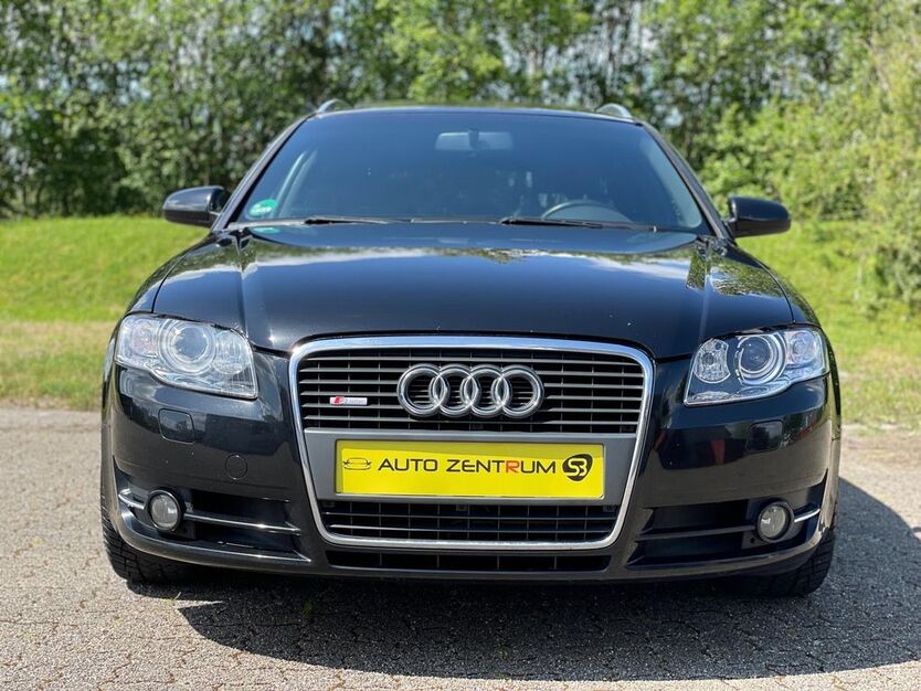 Audi A4 280.000 km 3.490 € Velbert 42553