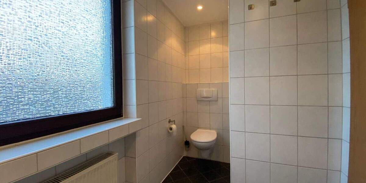 Etagenwohnung Essen Schönebeck - 5 Zimmer, 119 m&sup2;, 1.000&euro; | Angebot:24777925