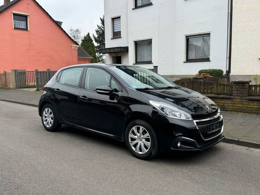 Peugeot 208 58.000 km 8.250 € Mülheim an der Ruhr 45476