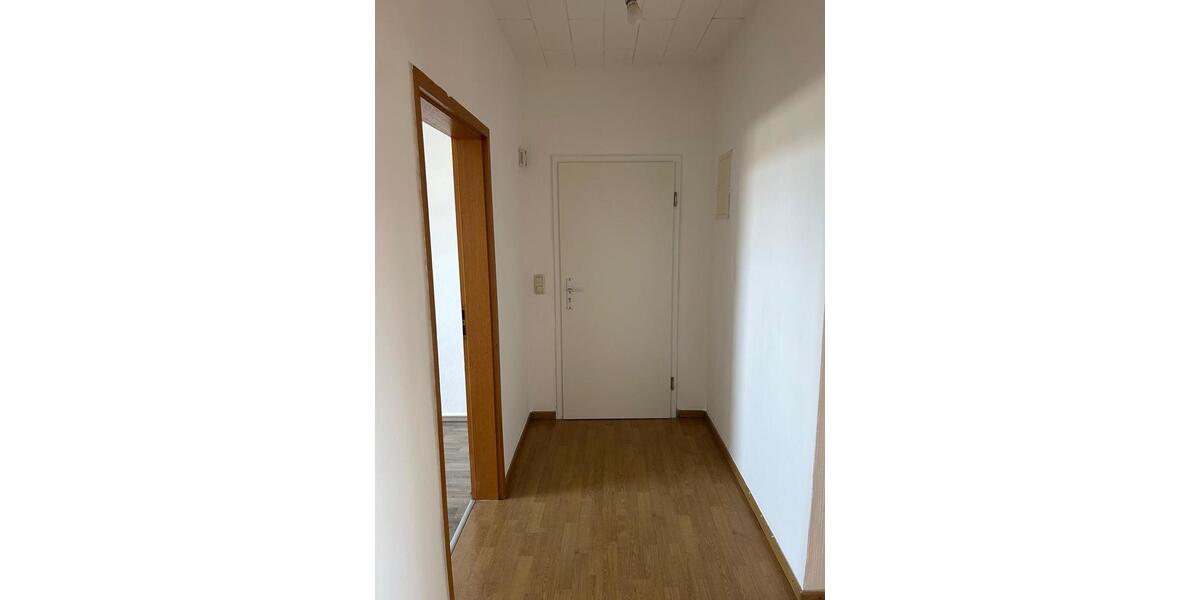 Dachgeschoßwohnung Bochum Höntrop - 3 Zimmer, 52 m&sup2;, 400&euro; | Angebot:25749473