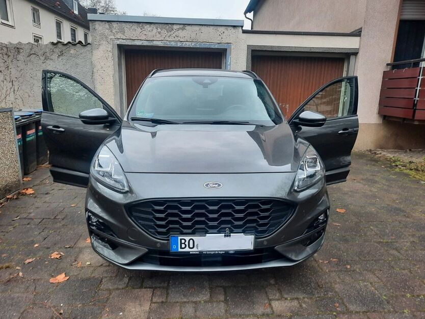 Ford Kuga 35.000 km 22.700 € Bochum 44805