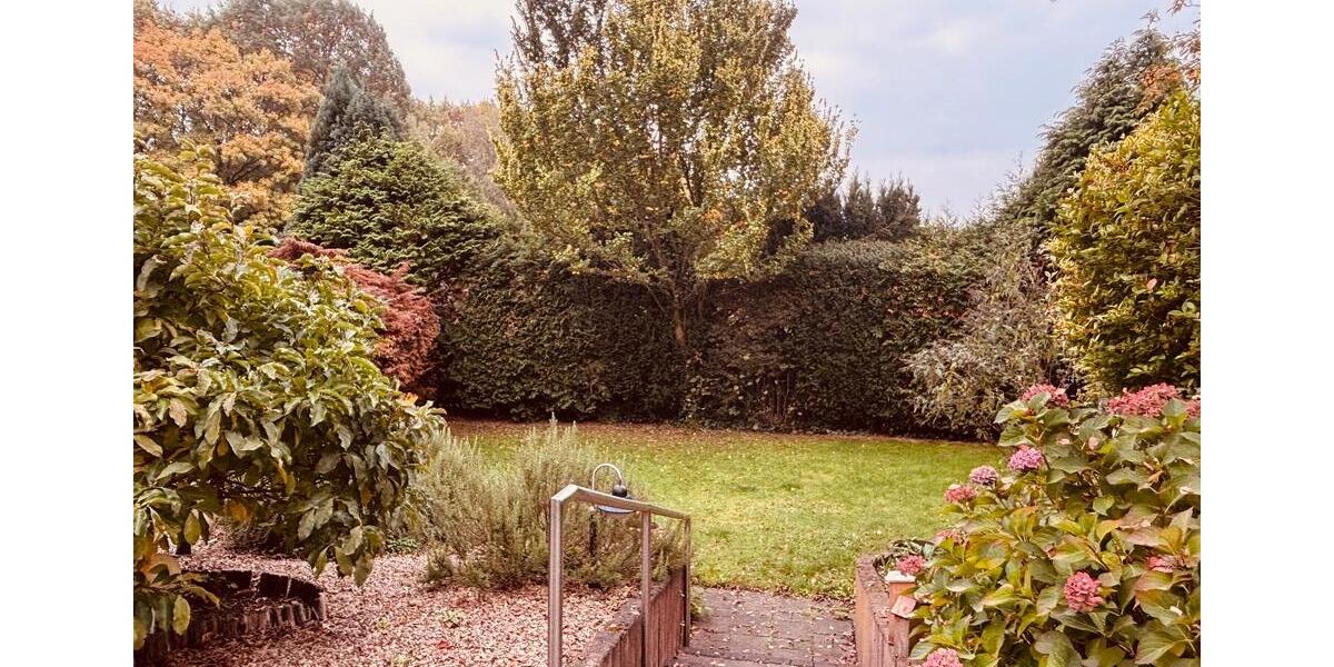 +++ Zweifamilienhaus mit Garten in Oberhausen +++ 6 zimmer