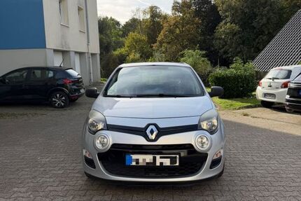 Renault Twingo 146.500 km 2.999 &euro; Hagen 58091