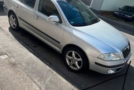 Skoda Octavia 306.000 km 2.300 € Remscheid 42853
