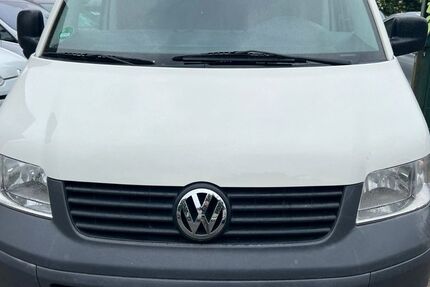 VW T5 Transporter 131.000 km 5.999 € Essen 45359