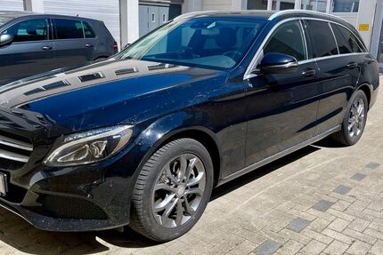Mercedes-Benz C 250 197.000 km 15.900 &euro; Dortmund 44139