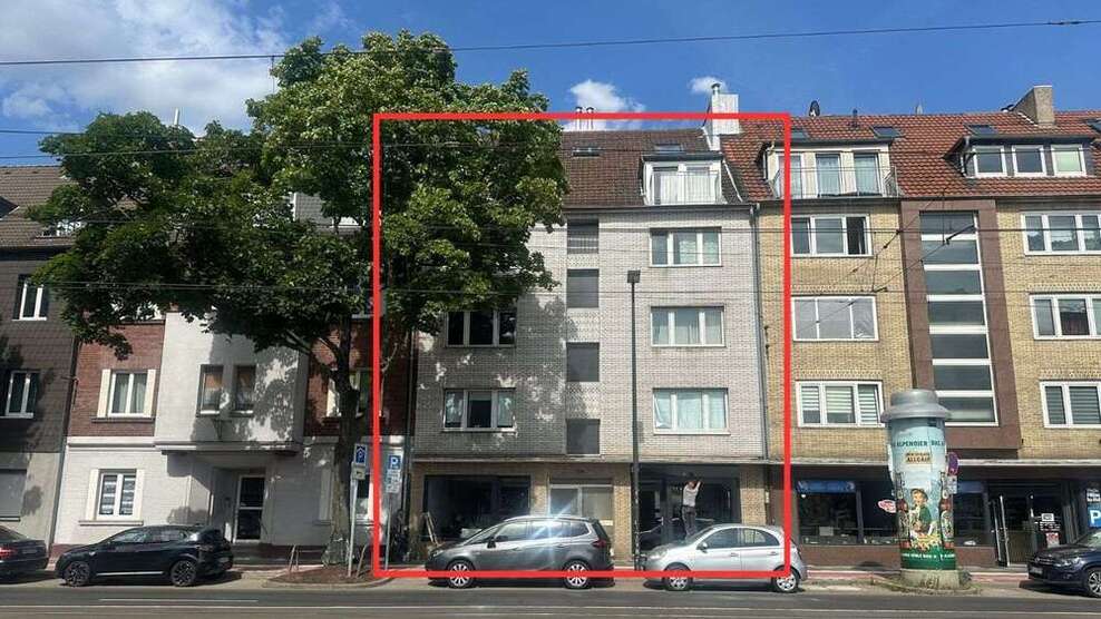 Haus zum Kaufen in Düsseldorf 2.150.000 € 686 m²