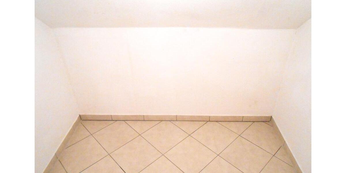 3-Zimmer-Wohnung auf zwei Ebenen mit Balkon und Stellplatz 3 zimmer