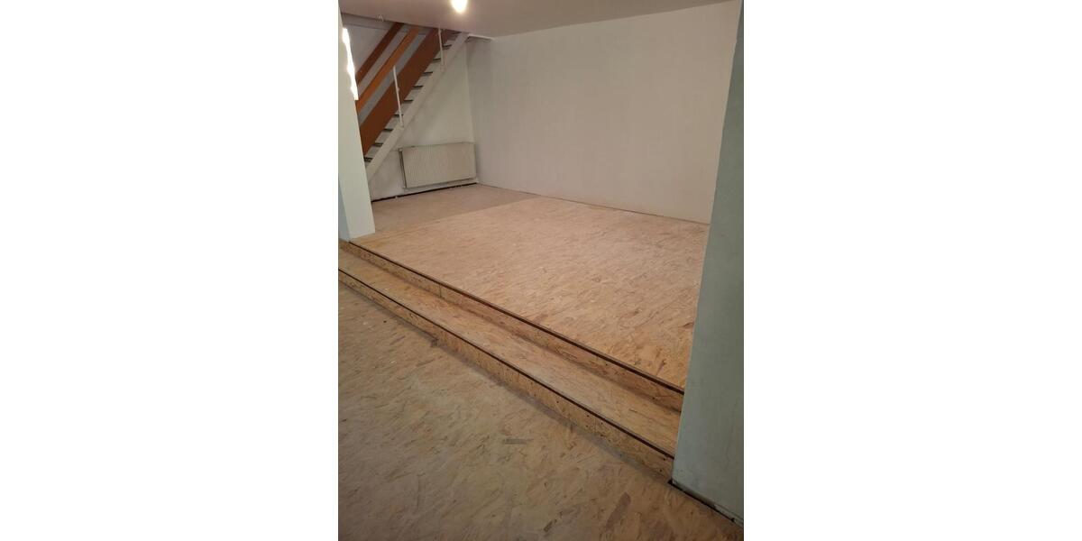 Kursstudio,Saal,Fitneskurse,Tai Chi, Joga,Kurse,Tanzschule, 260m² 8 zimmer