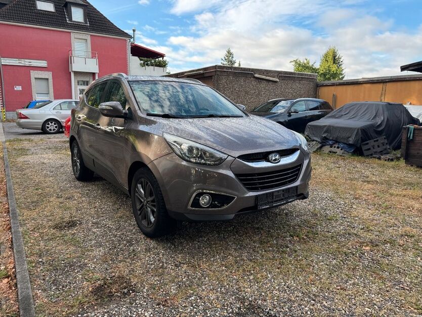 Hyundai ix35 195.320 km 8.590 € Gladbeck 45966