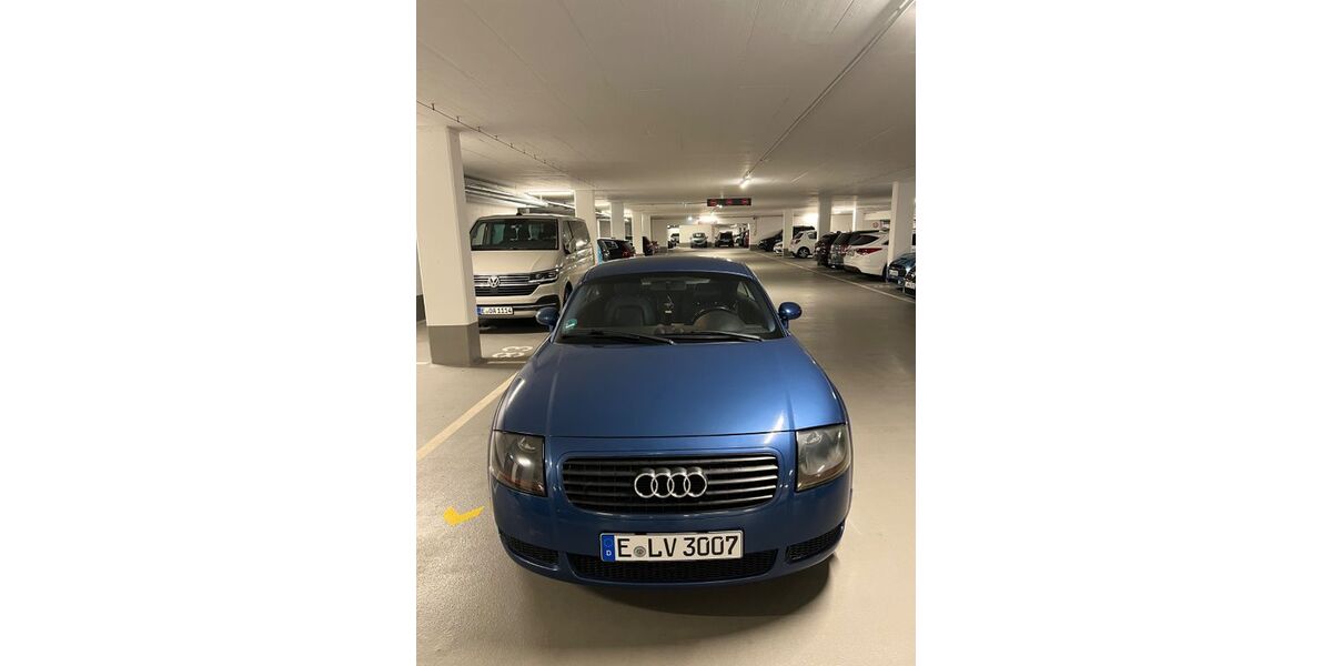 Audi TT 217.661 km 6.499 &euro; Essen 45131