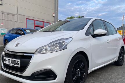 Peugeot 208 71.144 km 8.950 € Velbert 42553