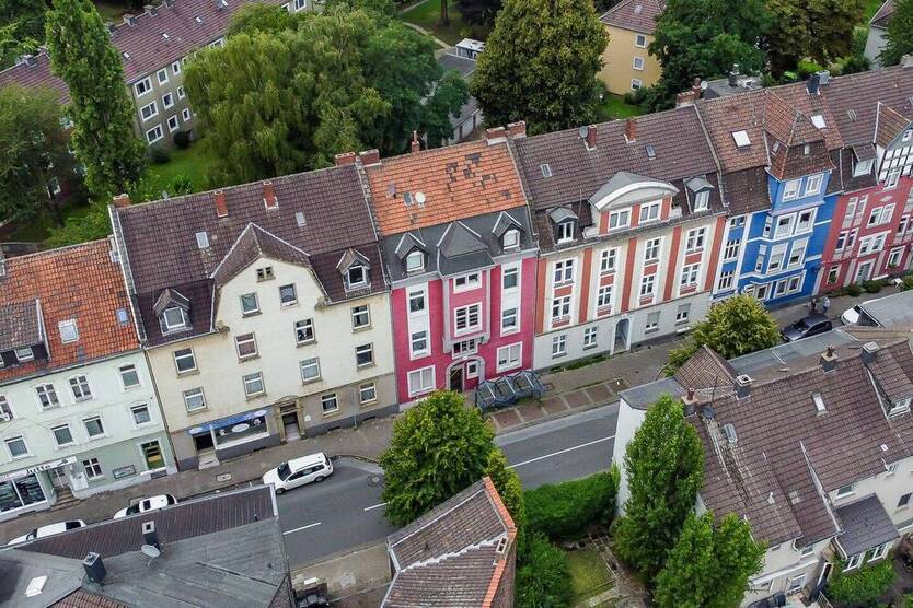 4 Familienhaus - modernisiert - voll vermietet