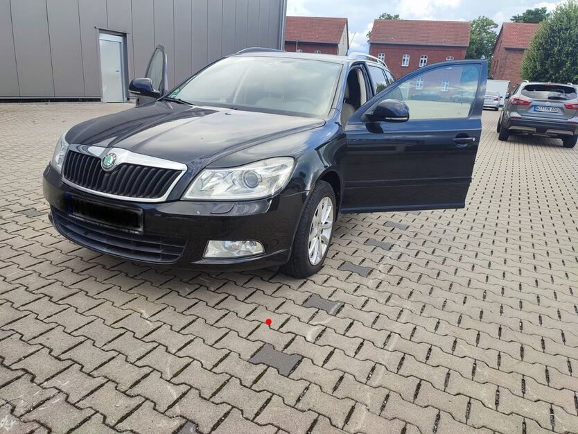Skoda Octavia 208.000 km 5.500 € Witten 58452