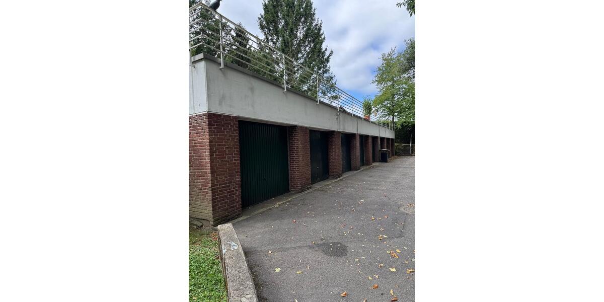 Helle Wohnung mit Balkon und Einbauküche in Mülheim a. d. Ruhr 2.5 zimmer