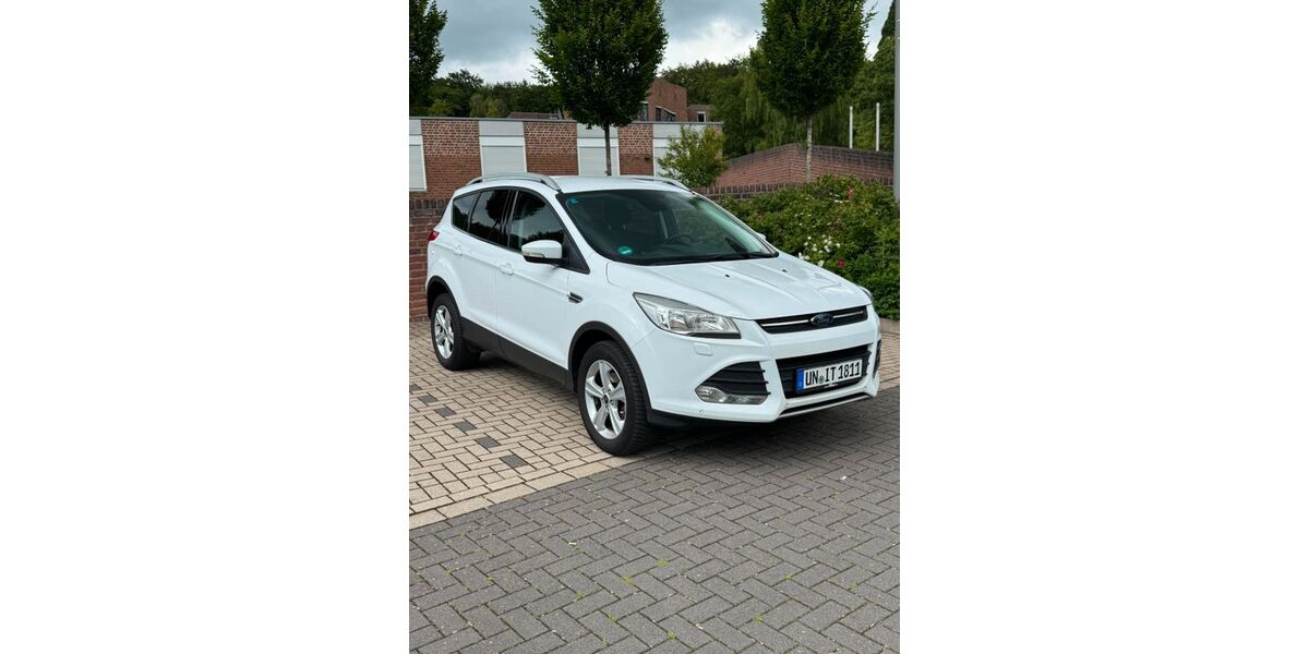 Ford Kuga 113.863 km 9.599 &euro; Schwerte 58239