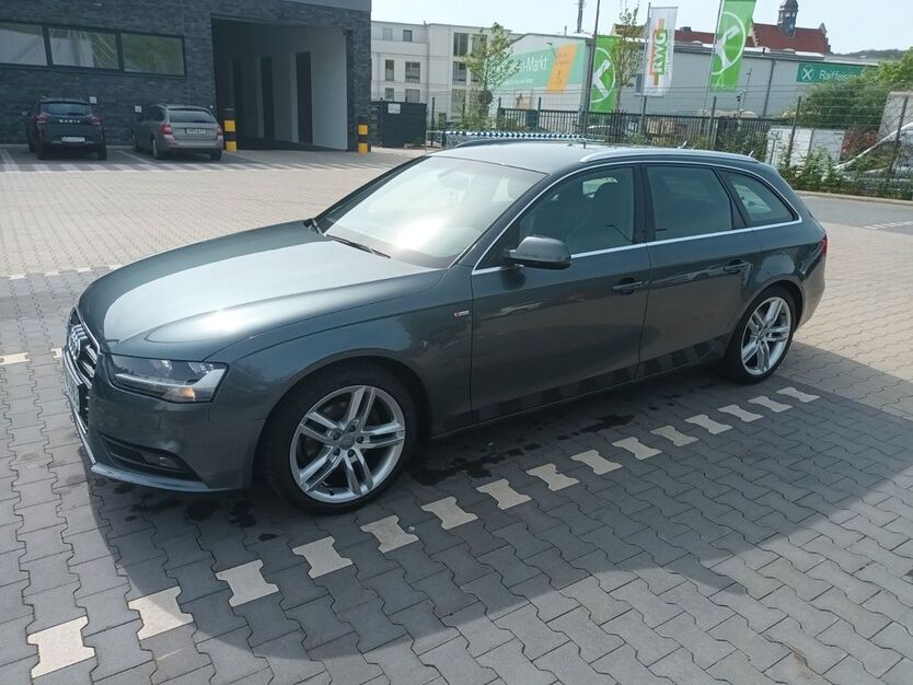 Audi A4 239.700 km 11.000 € Wuppertal 42109