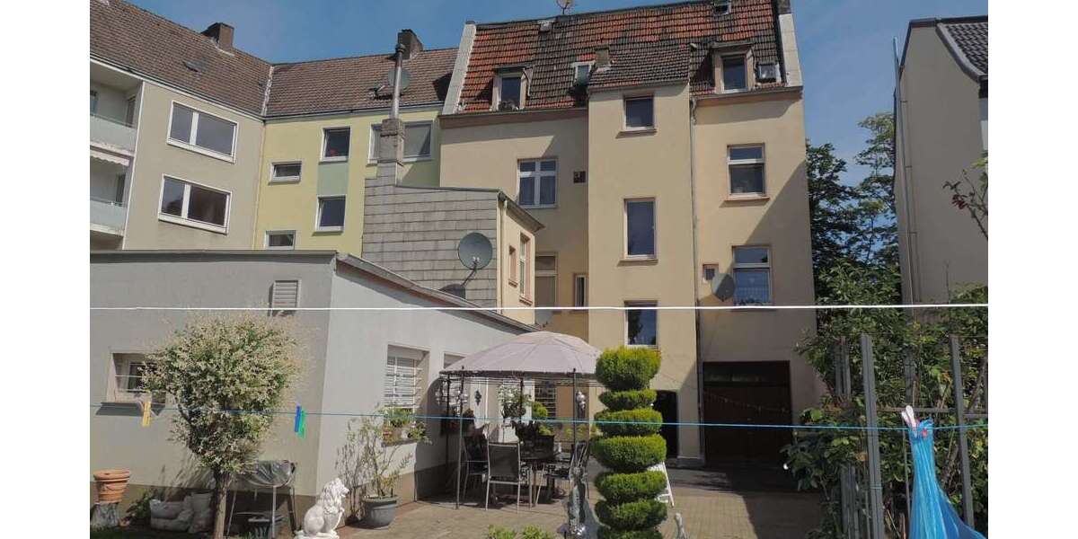 Haus zum Kaufen in Essen 599.000 € 410 m² 14 zimmer