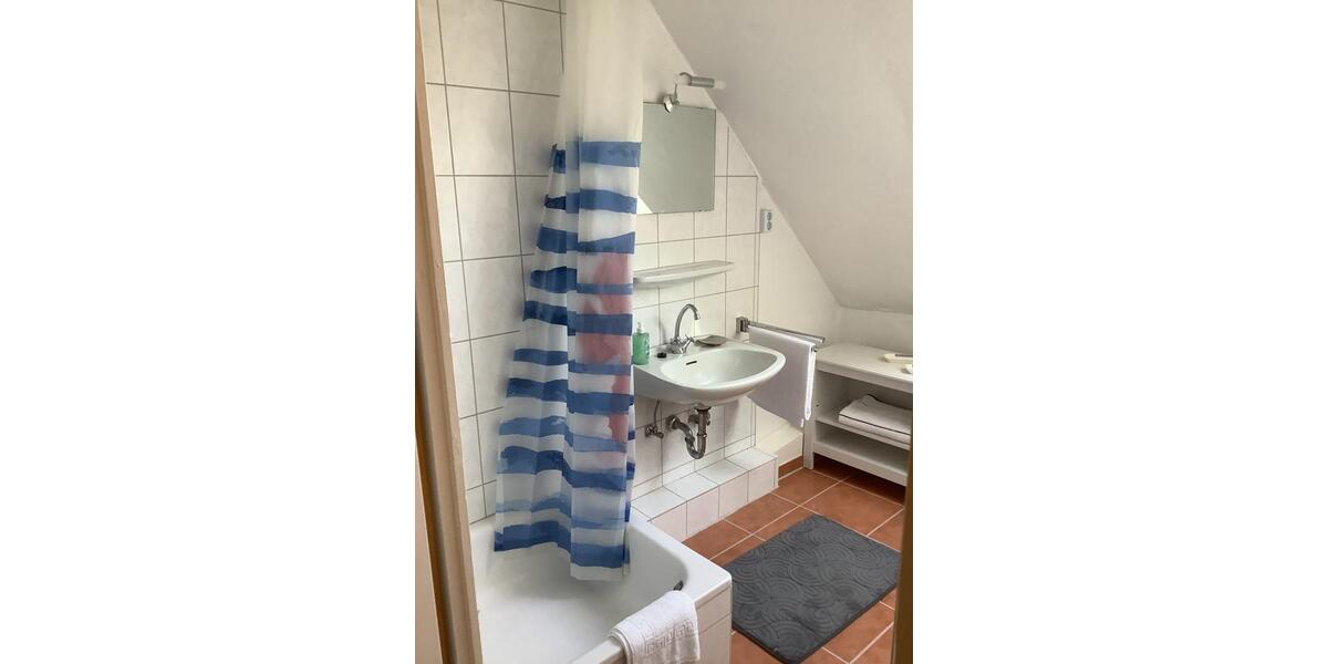 Dachgeschoßwohnung Herten - 1 Zimmer, 41 m&sup2;, 400&euro; | Angebot:25759354