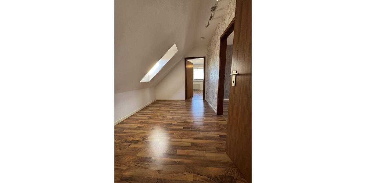 Etagenwohnung Oberhausen Tackenberg - 3 Zimmer, 80 m&sup2;, 92.500&euro; | Angebot:25214580