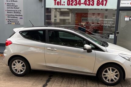 Ford Fiesta 14.500 km 8.900 &euro; Bochum 44795