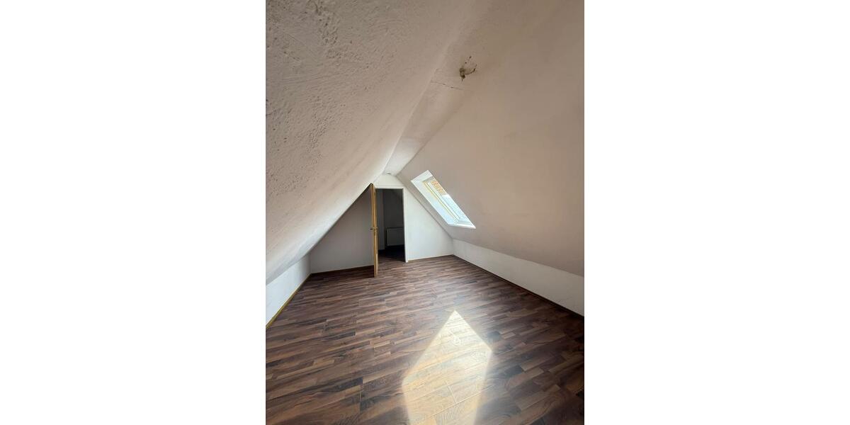 Dachgeschoßwohnung Hagen Hagen-Mitte - 2 Zimmer, 45 m&sup2;, 350&euro; | Angebot:27553974